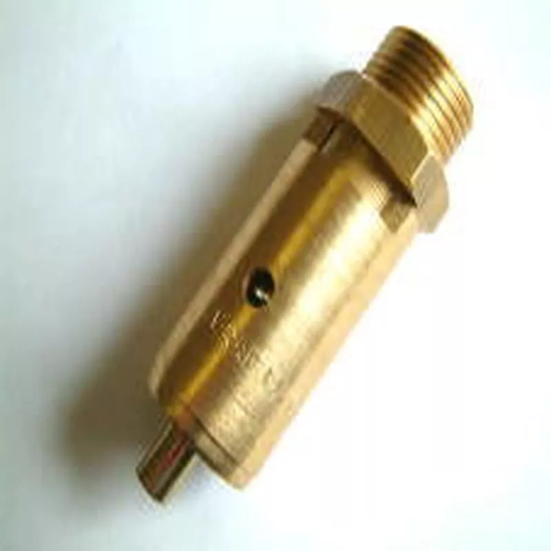 BAMAX SAFETY VALVE 1/4'PRESET 8 BAR GIO4003-1