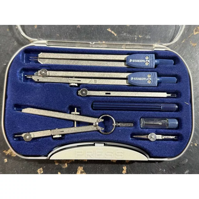Drafting Compass Set Italy|55909|Used